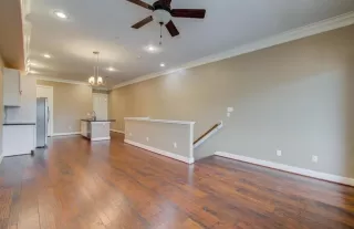 Photo #4: 23063740 Listing 