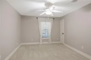 Photo #4: 23425567 Listing 