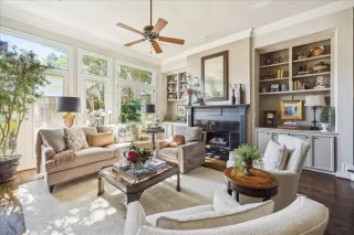 Photo #5: 23644646 Listing 