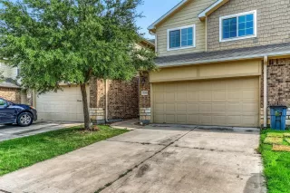 Photo #2: 23812015 Listing 