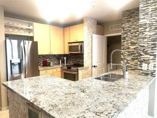 Photo #5: 23895786 Listing 