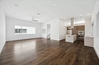 Photo #4: 24017784 Listing 