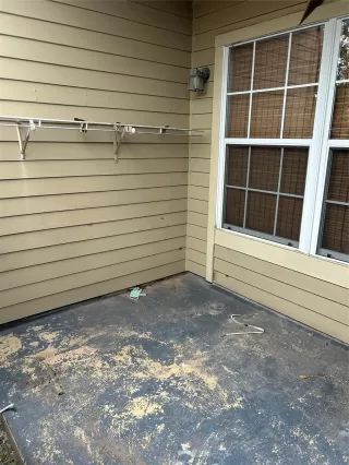 Photo #2: 24372099 Listing