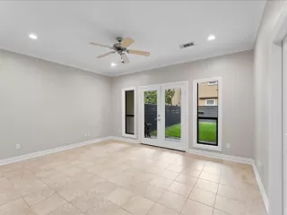 Photo #5: 24917375 Listing 