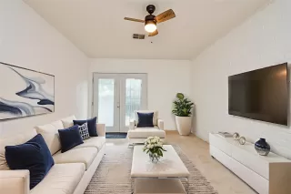 Photo #3: 25263543 Listing