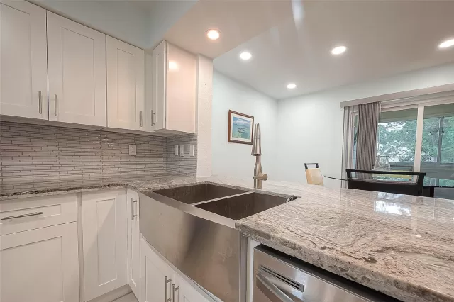 MLS: 25715997 Condo For Sale