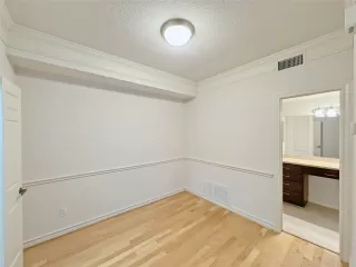 Photo #6: 25760367 Listing 