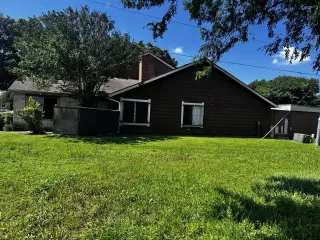 Photo #1: 2577134 Listing