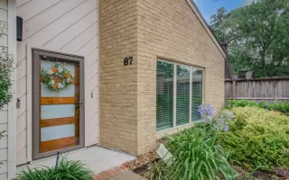 Photo #2: 26149797 Listing 