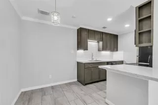 Photo #4: 26164302 Listing 