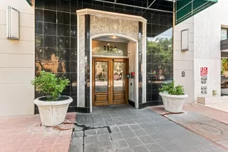 Photo #4: 26310769 Listing 