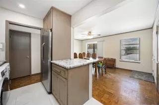 Photo #3: 26358263 Listing 