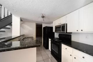 Photo #5: 26403492 Listing 