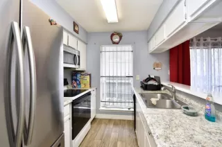 Photo #2: 26520614 Listing