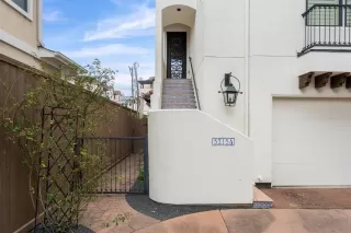 Photo #3: 26535986 Listing 