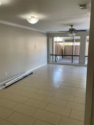 Photo #5: 26907848 Listing