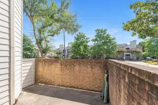 Photo #5: 27093453 Listing 