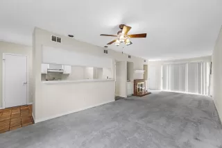 Photo #6: 27093453 Listing 