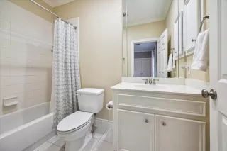 Photo #3: 27119893 Listing