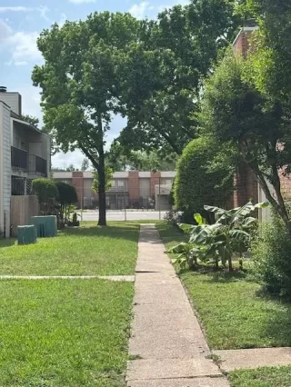 Photo #3: 27128946 Listing 