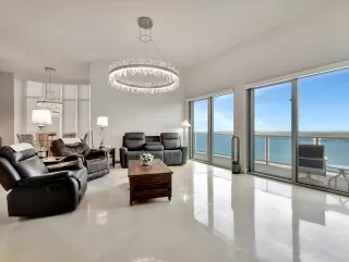 Photo #5: 27378982 Listing