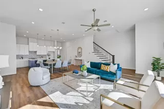 Photo #5: 27491670 Listing