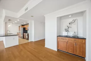 Photo #6: 27841812 Listing