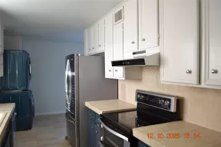 Photo #2: 28014636 Listing 