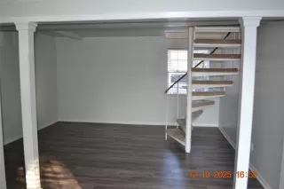 Photo #3: 28014636 Listing 