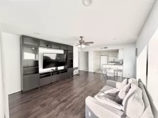 Photo #1: 28529651 Listing