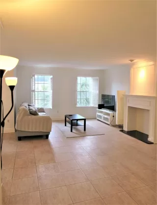 Photo #2: 28818218 Listing 