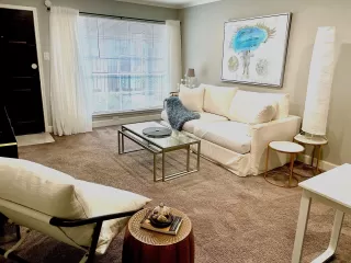 Photo #1: 28936592 Listing 