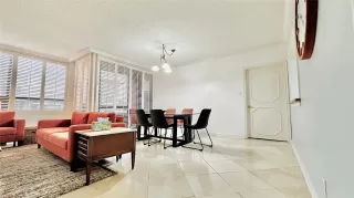 Photo #1: 29071190 Listing