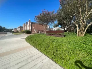 Photo #1: 29135163 Listing 