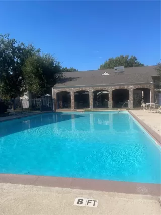 Photo #2: 29135163 Listing 