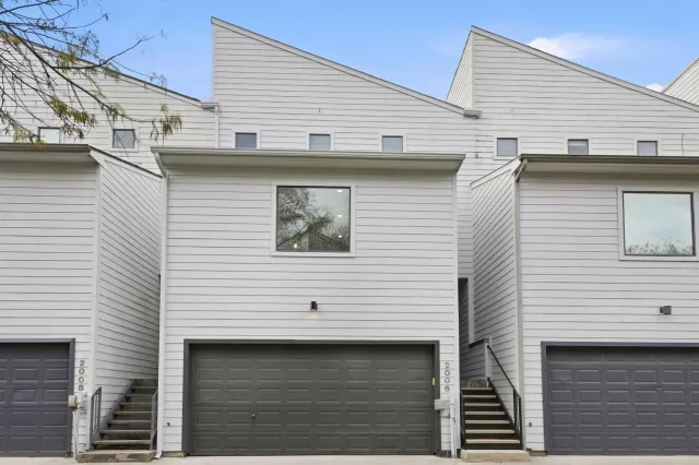 MLS: 29419095 Condo For Sale