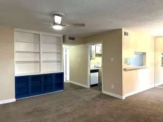 Photo #5: 29447123 Listing