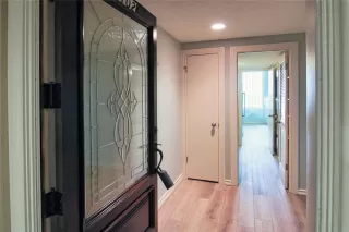 Photo #2: 30029193 Listing 