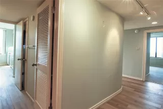 Photo #3: 30029193 Listing 