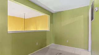 Photo #4: 30050427 Listing