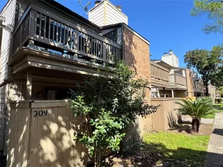 Primary Photo for MLS#: 30115705