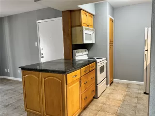 Photo #6: 30115705 Listing 