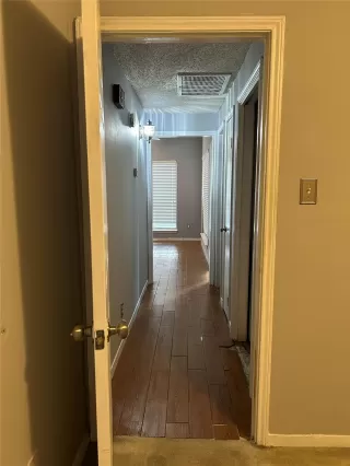 Photo #4: 30178036 Listing 