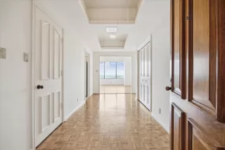 Photo #1: 30185991 Listing 