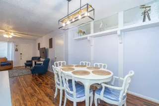 Photo #2: 30281347 Listing 