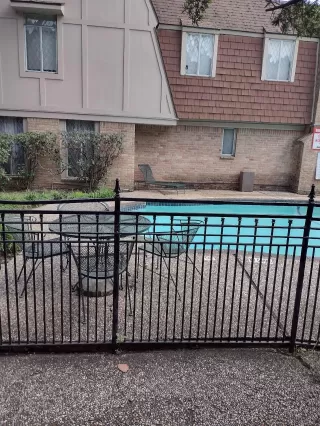 Photo #1: 30292856 Listing 