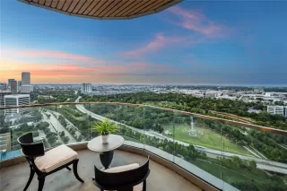 Photo #2: 30429828 Listing 