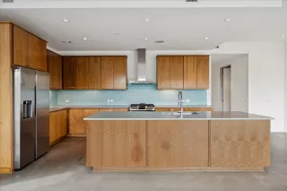 Photo #2: 30481635 Listing 