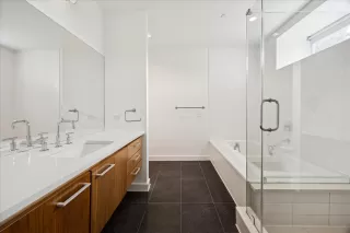 Photo #4: 30481635 Listing 