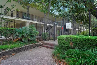 Photo #6: 30951374 Listing 